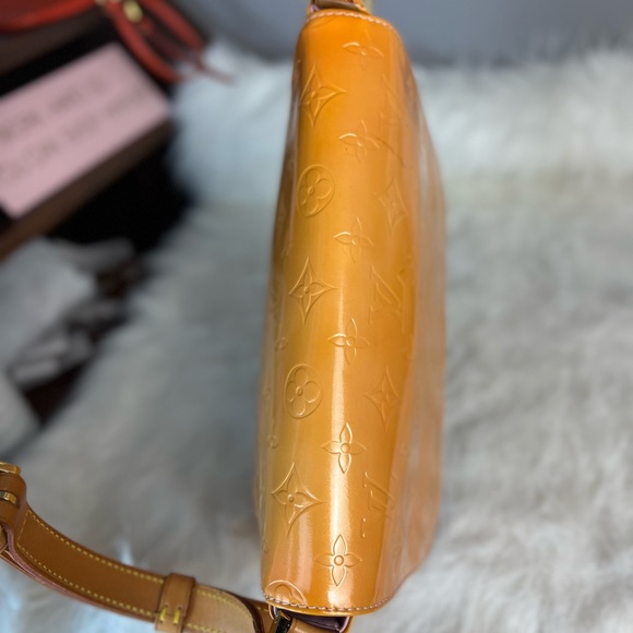 Louis Vuitton Thompson Vernis - Picture 12 of 16